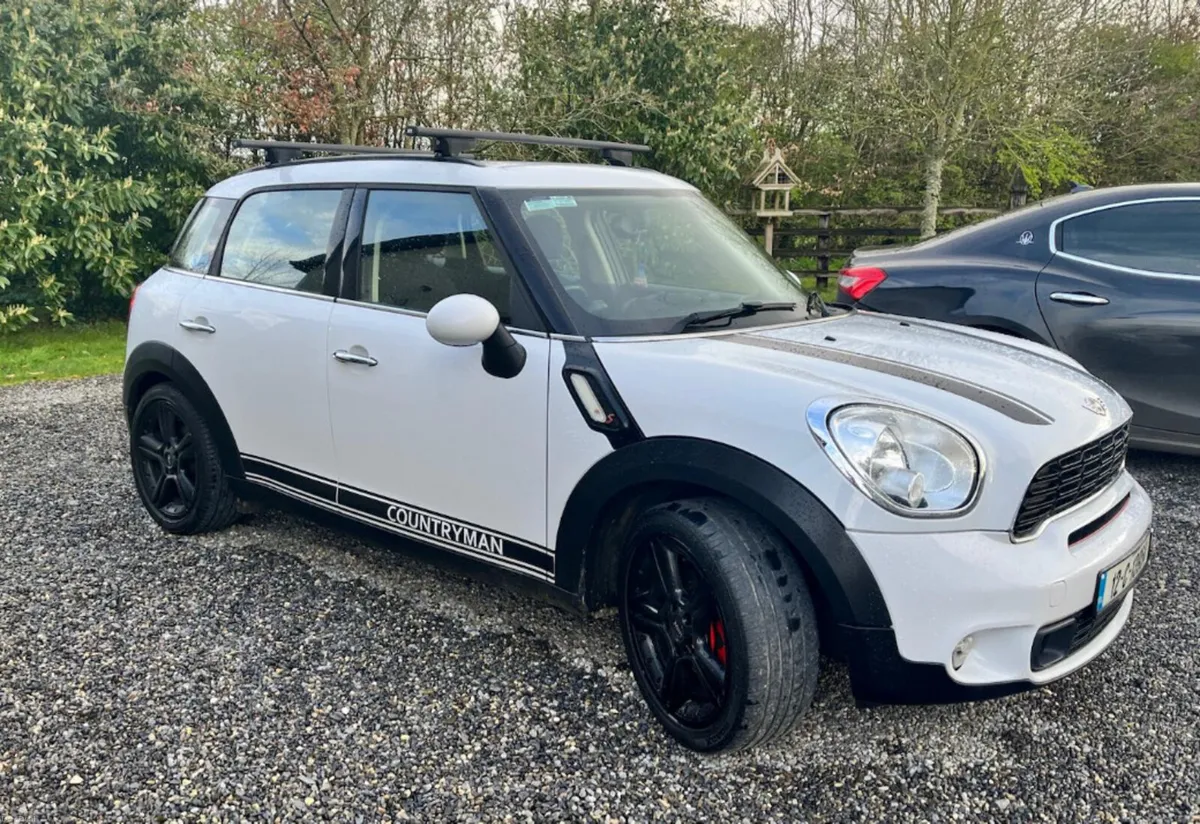 Mini Countryman Cooper SD Automatic - Image 2