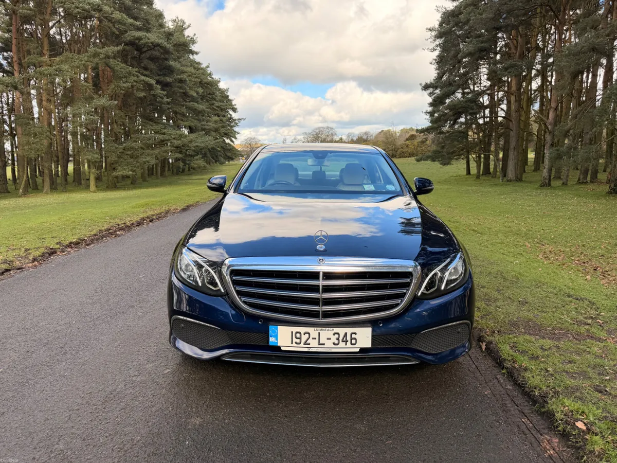 Mercedes-Benz E-Class 2019 - Image 2