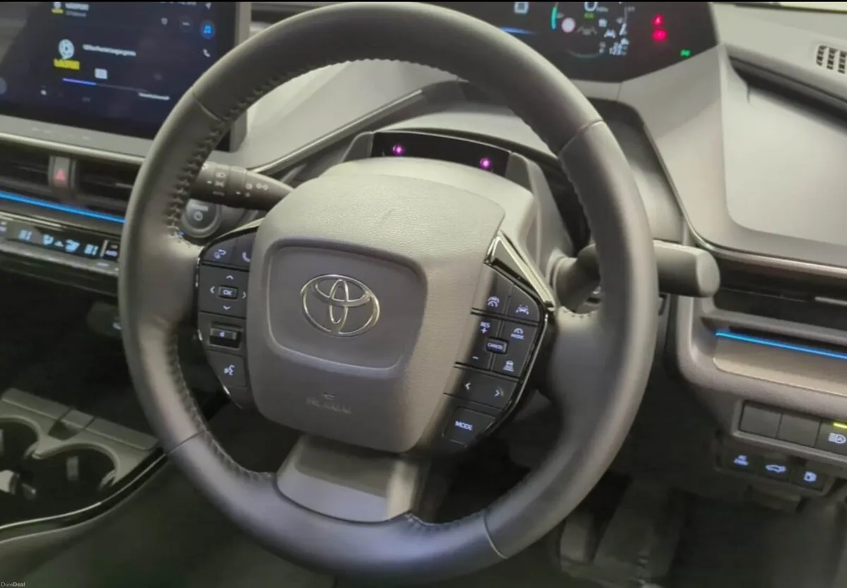 2025 TOYOTA PRIUS SELF CHARGE HYBRID AUTO - Image 2
