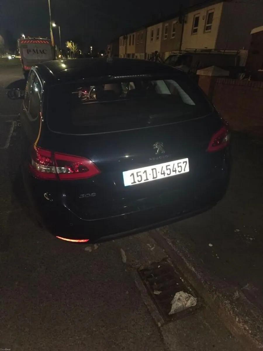 2015 Peugeot 308 - Image 2