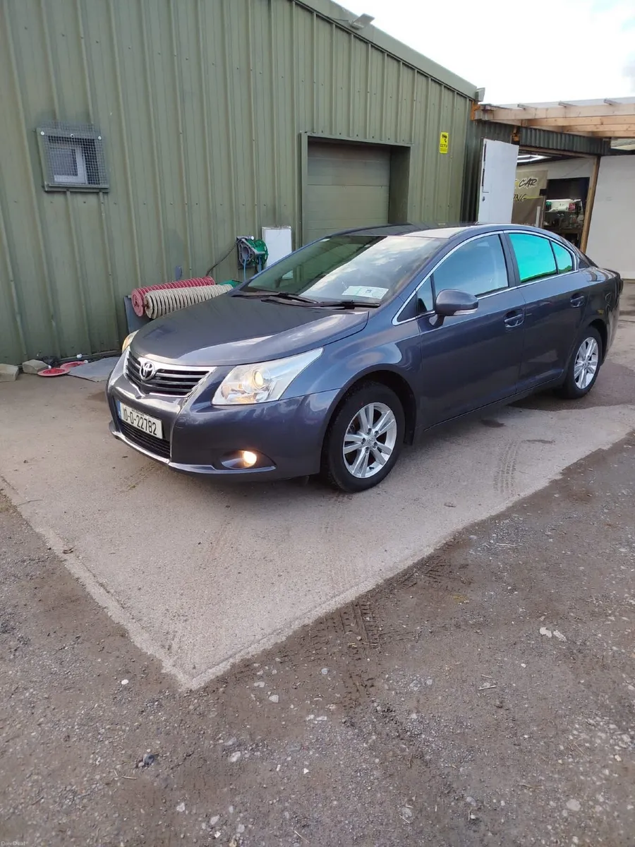 Toyota Avensis 2010 - Image 3