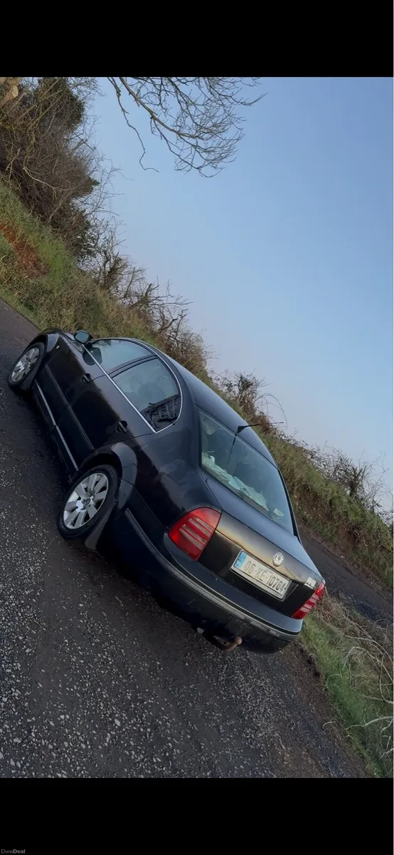 Skoda superb - Image 2