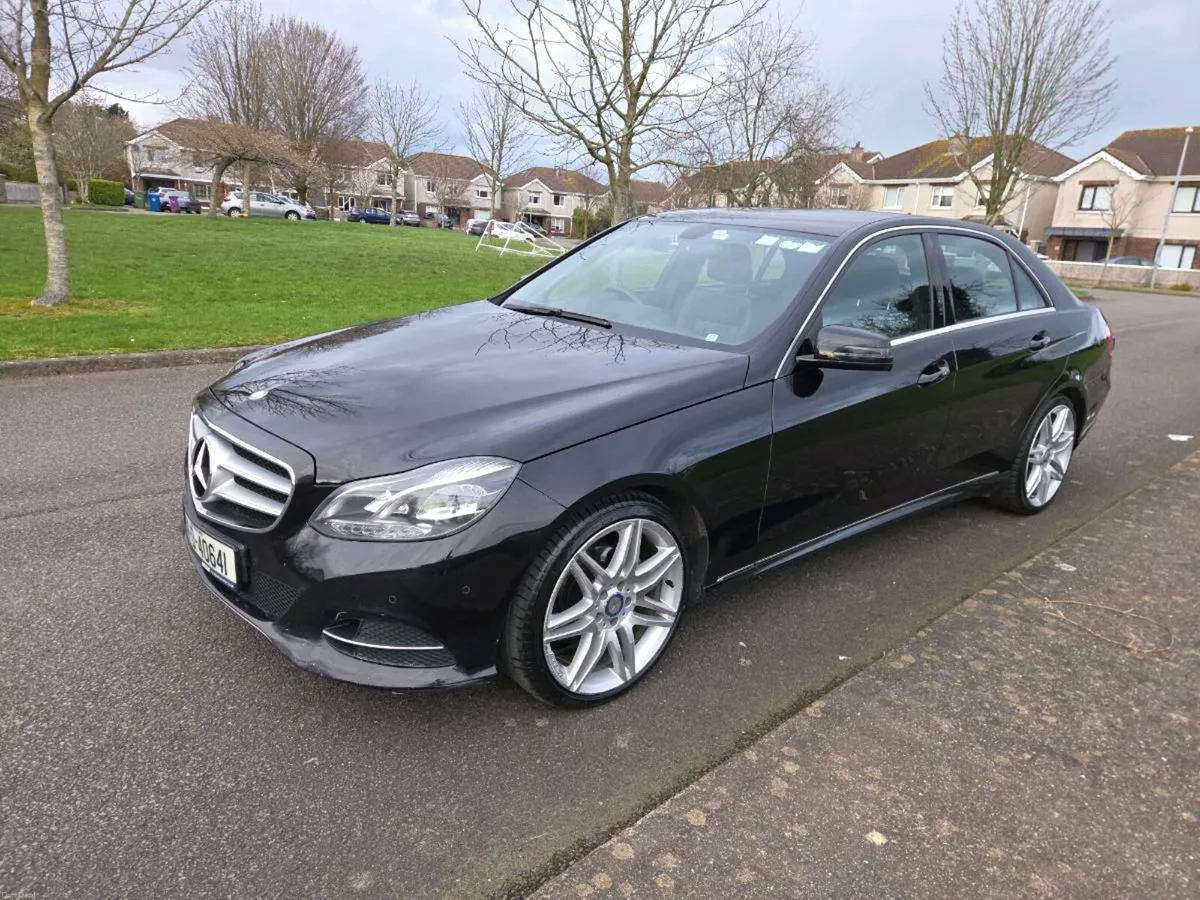 Mercedes-benz e220 - Image 4