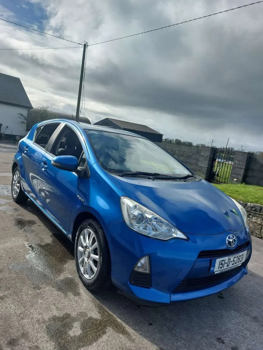 Toyota Aqua 2015 - Image 1