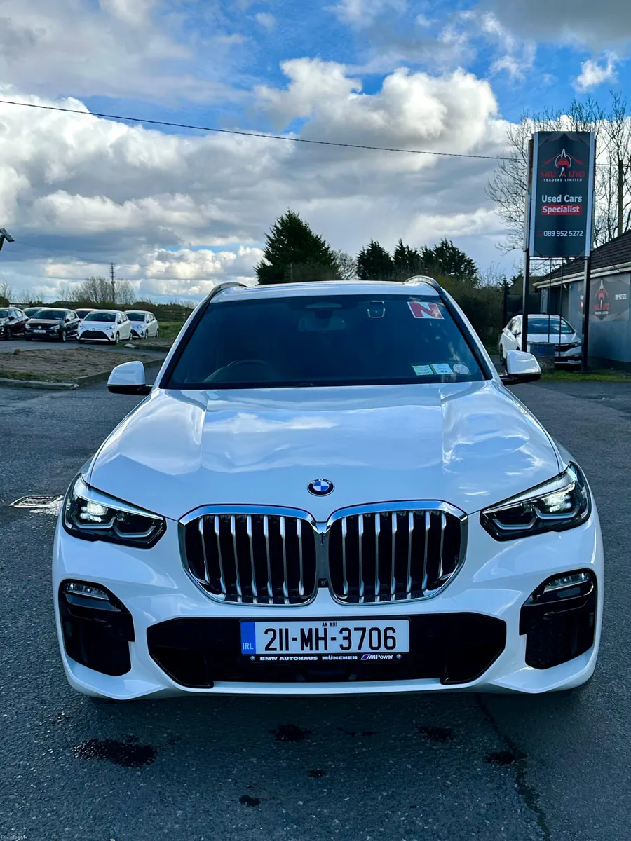 BMW X5 2021 45e  M Sport 3.0L Petrol Hybrid - Image 3