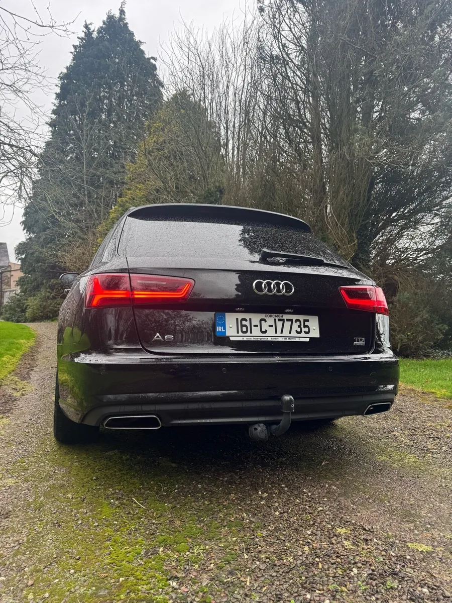 Audi A6 2.0 TDI Ultra Black Estate AUTOMATIC - Image 3
