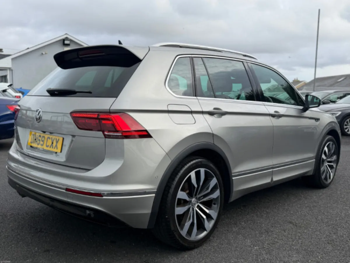 Volkswagen Tiguan TDI R-LINE - Image 4