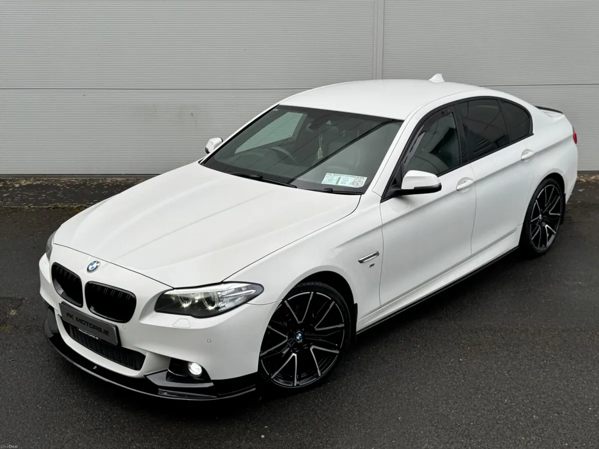 BMW 5-Series 2015 msport auto - Image 2