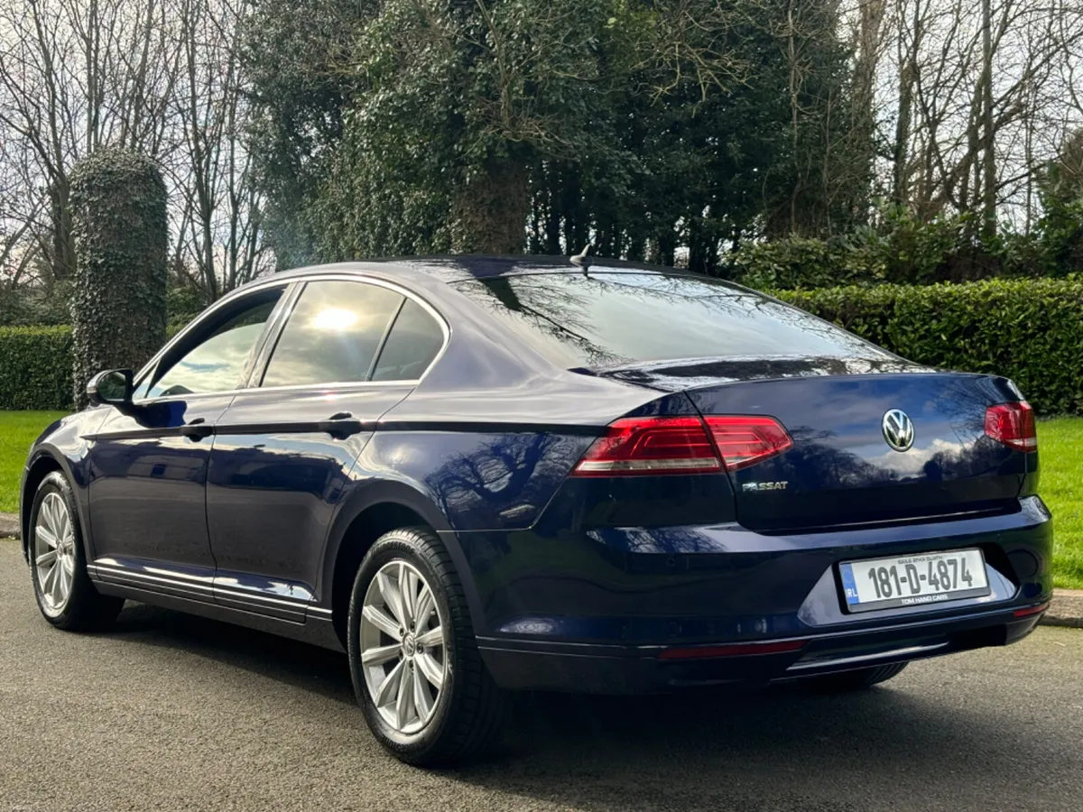 Volkswagen Passat 1.6 TDI C’LINE 2018 - Image 3