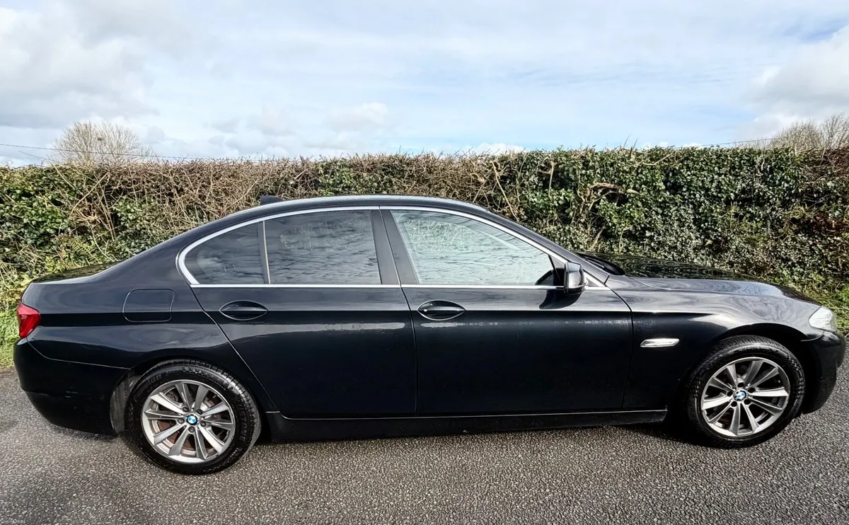 BMW 520D SE 2011 - Image 4