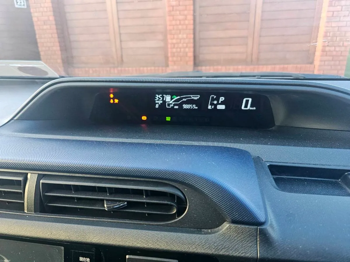 Toyota Aqua 2014, fresh NCT, low mileage,  h - Image 4