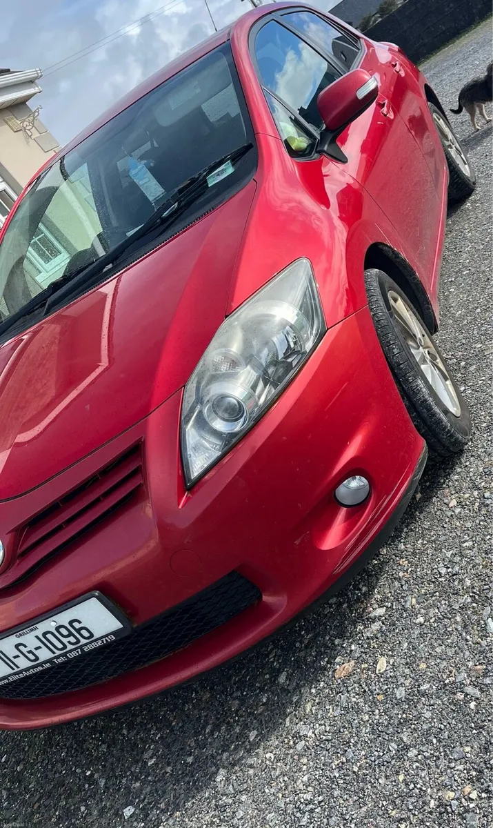 2011 Toyota Auris - Image 3