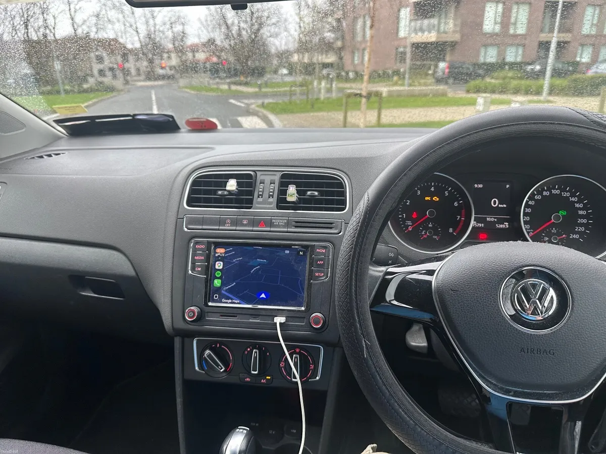 2014 Volkswagen Polo 1.2L TSI Automatic Black - Image 4