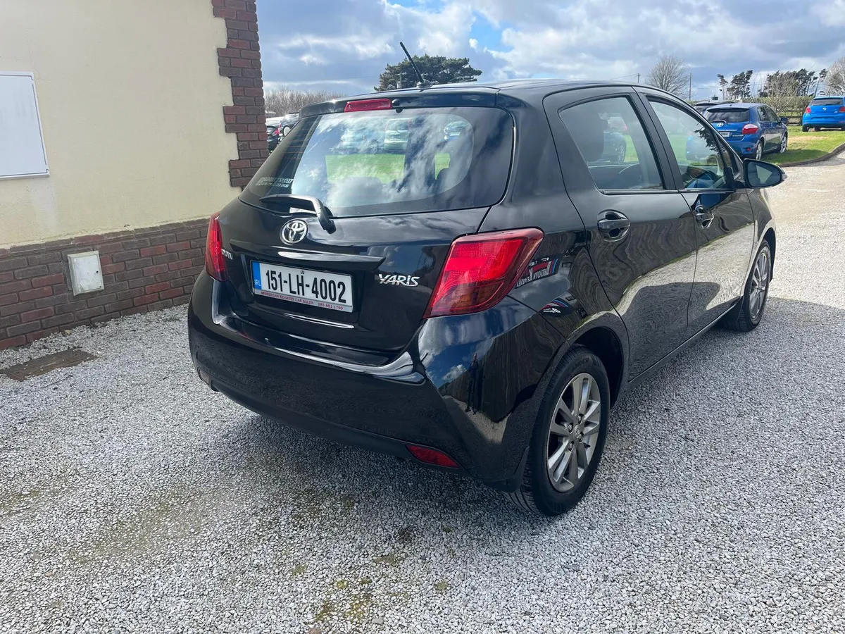 Toyota Yaris 2015 Automatic - Image 4