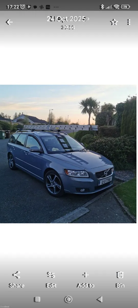 Volvo V50 2012 - Image 1