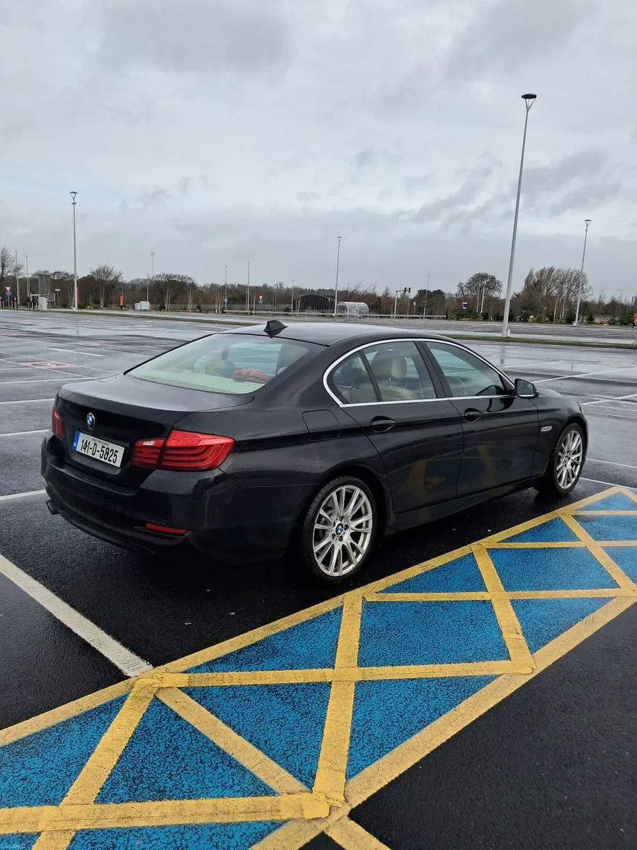BMW 5-Series 2014 - Image 2