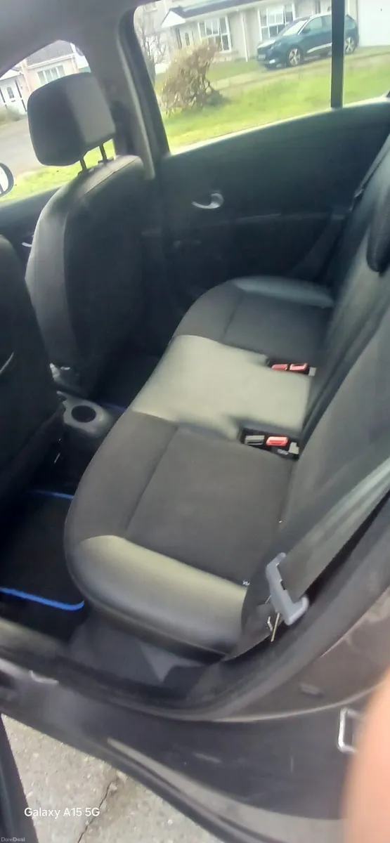 Car for sale - Image 3