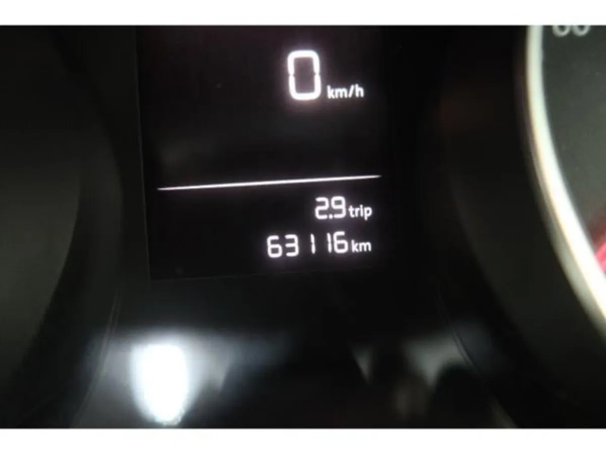 VOLKSWAGEN 	GOLF 1.2 2016 Patrol - Image 4