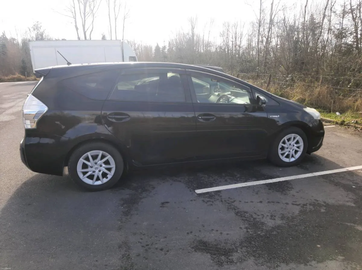 Toyota Prius Plus 7 Seater - Image 4