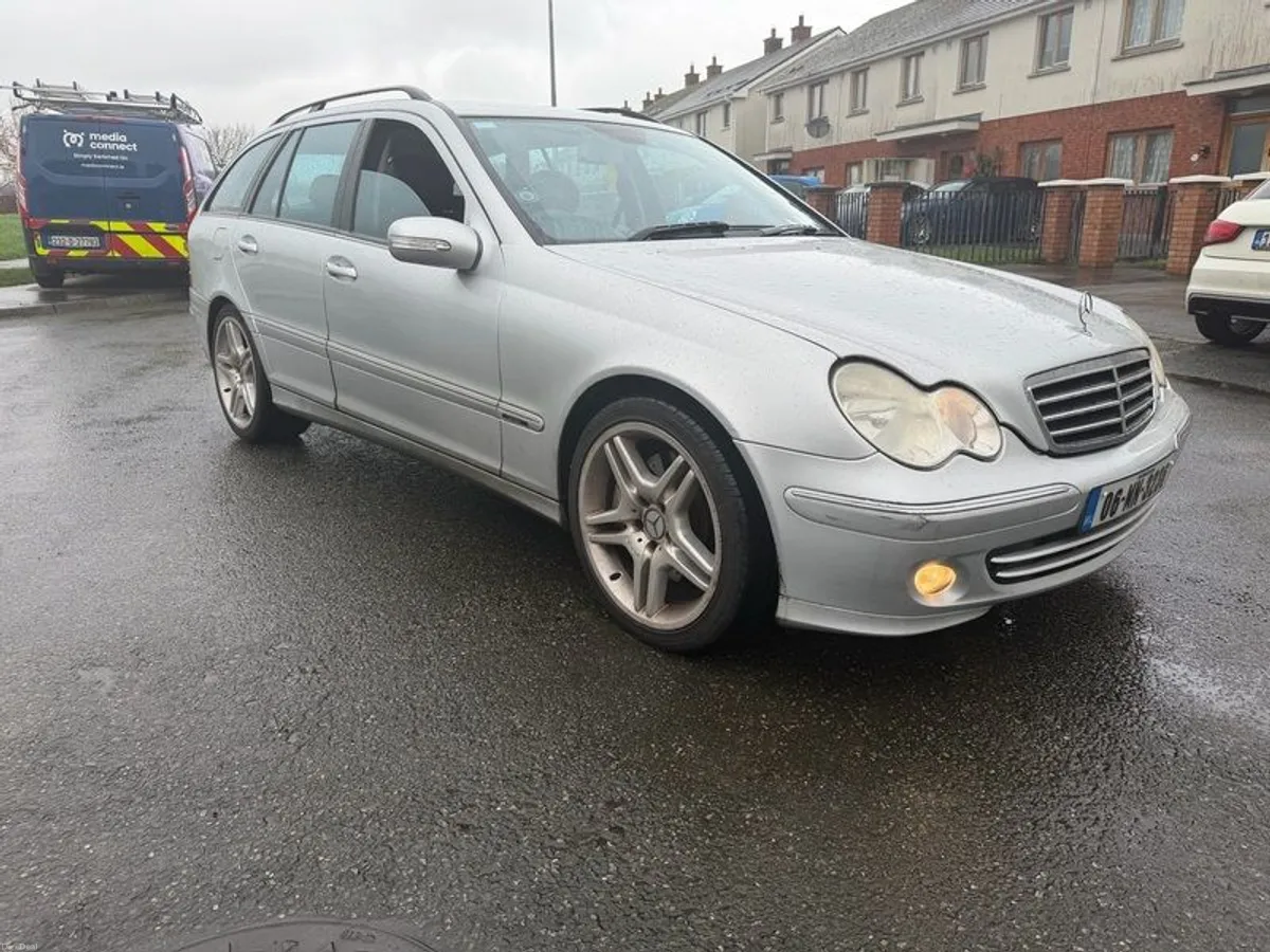 2006 Mercedes Benz C220 - Image 3