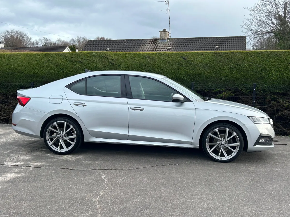 2022 Skoda Octavia 2.0tdi Se Tech €19550 inc Vrt - Image 3