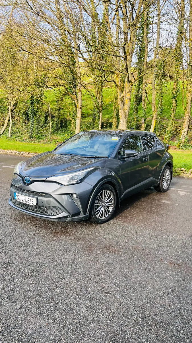 Toyota C-HR 2022 SOL 1.8 Hybrid Fresh NCT - Image 2