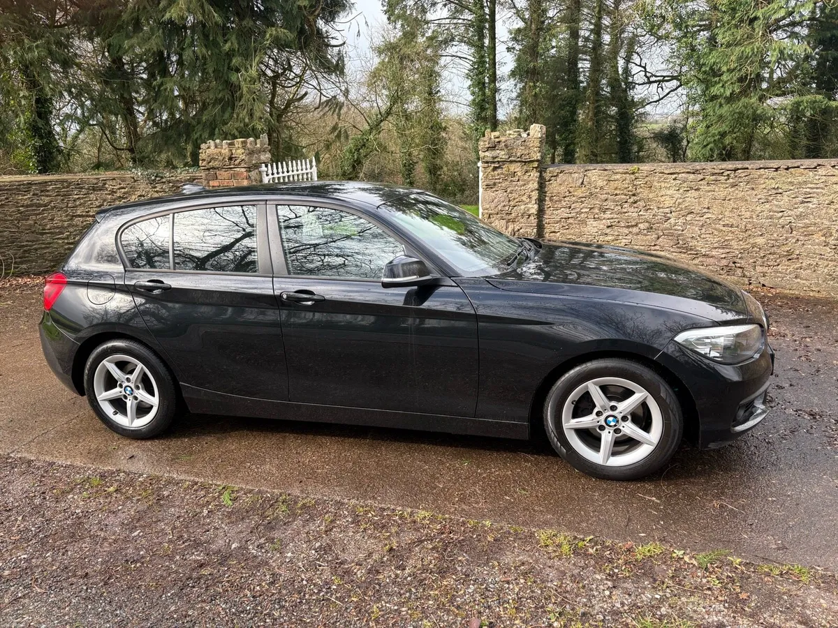 BMW 116 DIESEL 1.5 Ltr LOW TAX AND INSURANCE COST - Image 4