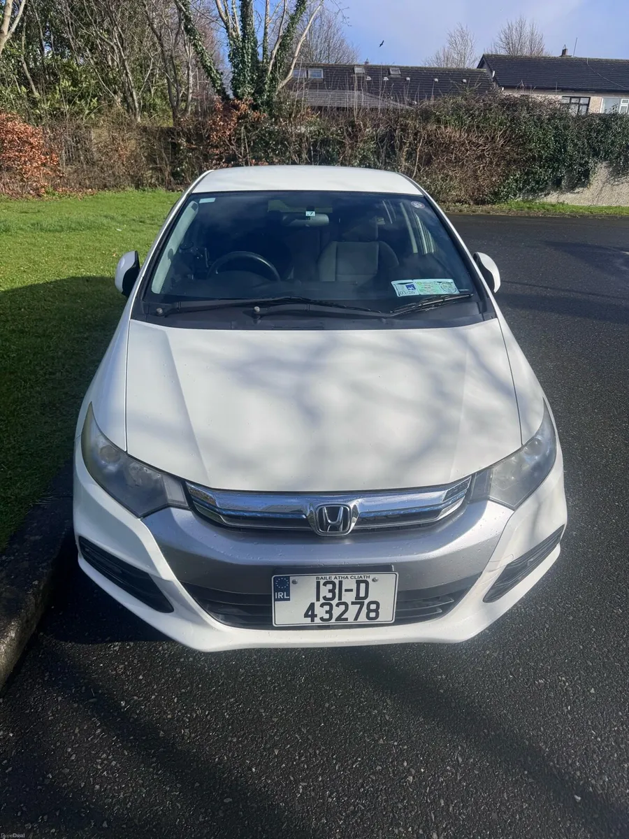 Honda Insight Hybrid 2013 - Image 2