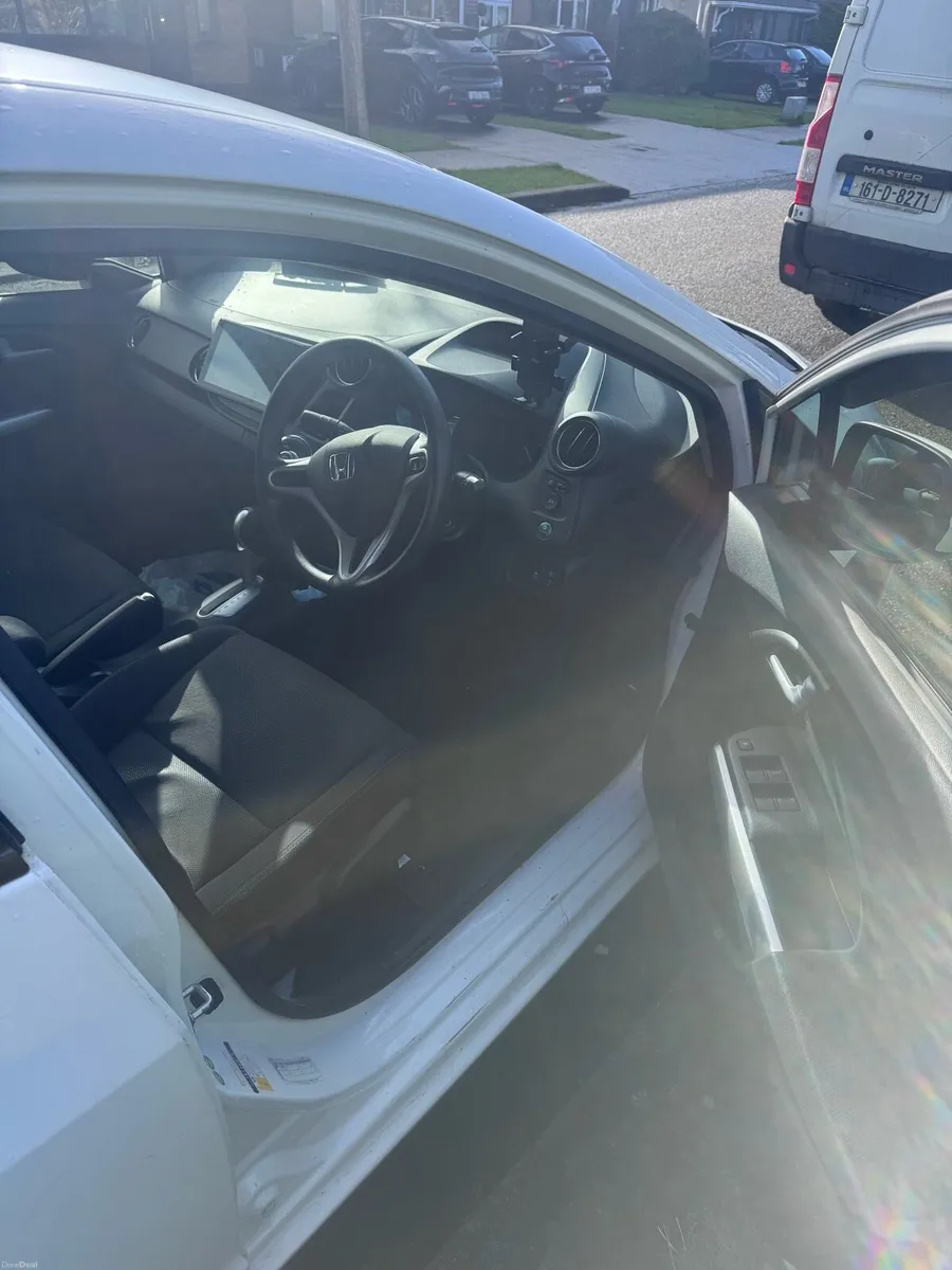 Honda Insight Hybrid 2013 - Image 3