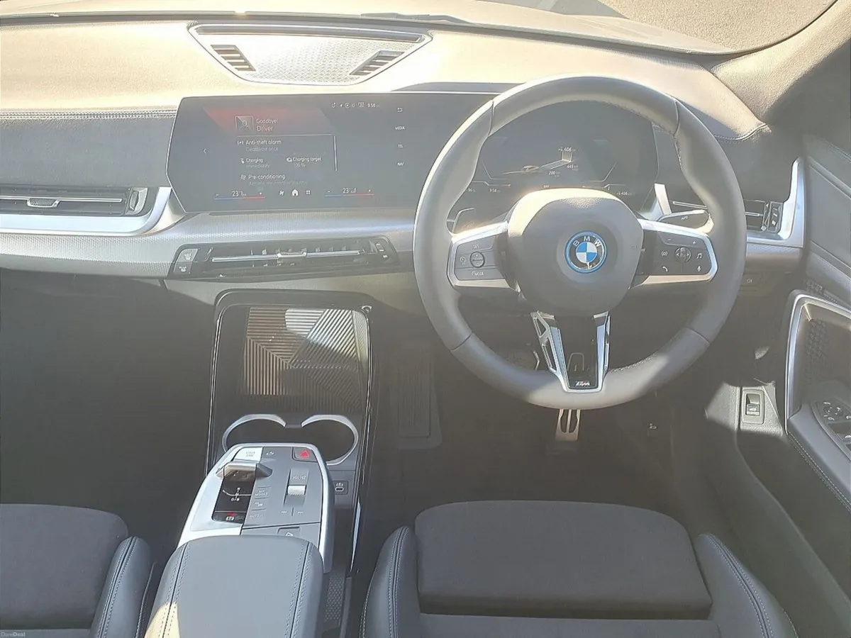 BMW iX2 eDrive20 M Sport - Image 4