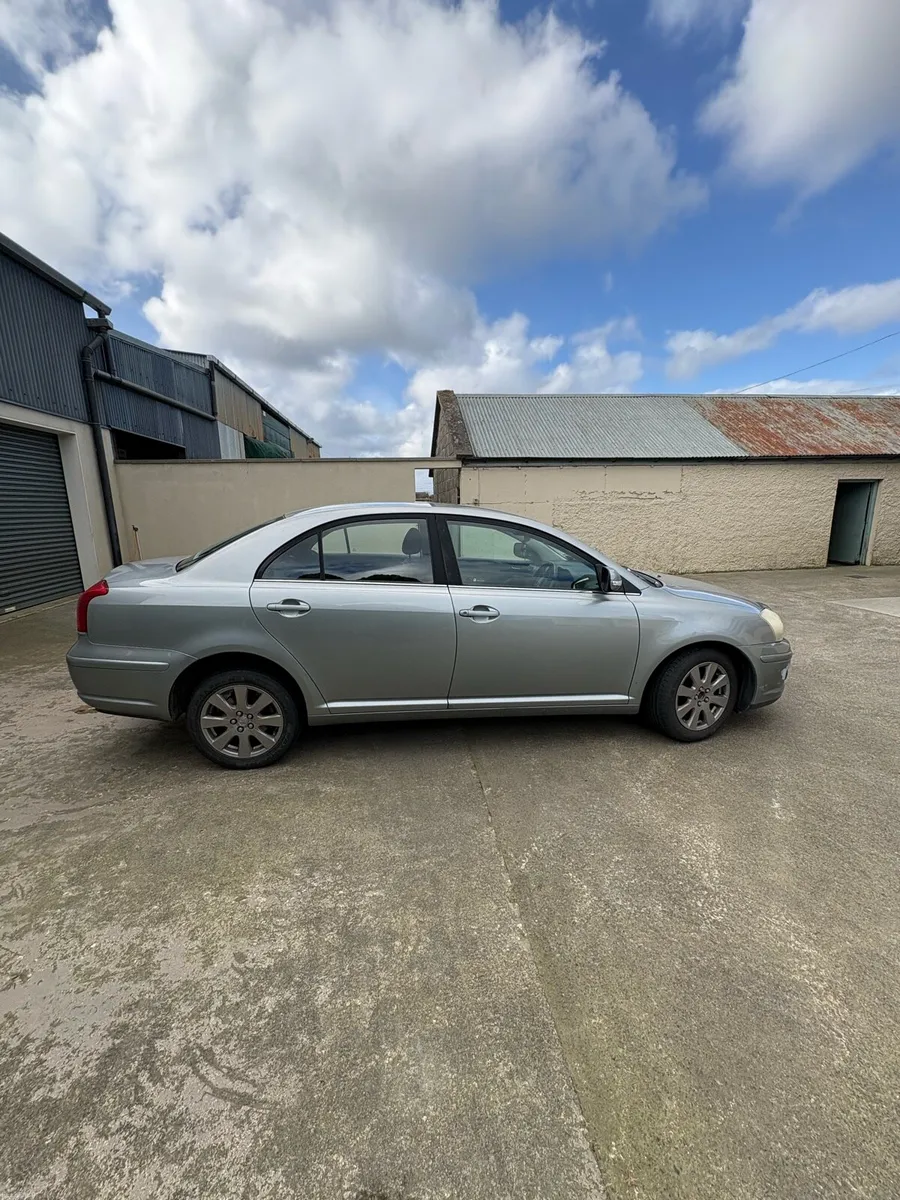 Toyota Avensis - Taxed/Tested - One owner from new - Image 3