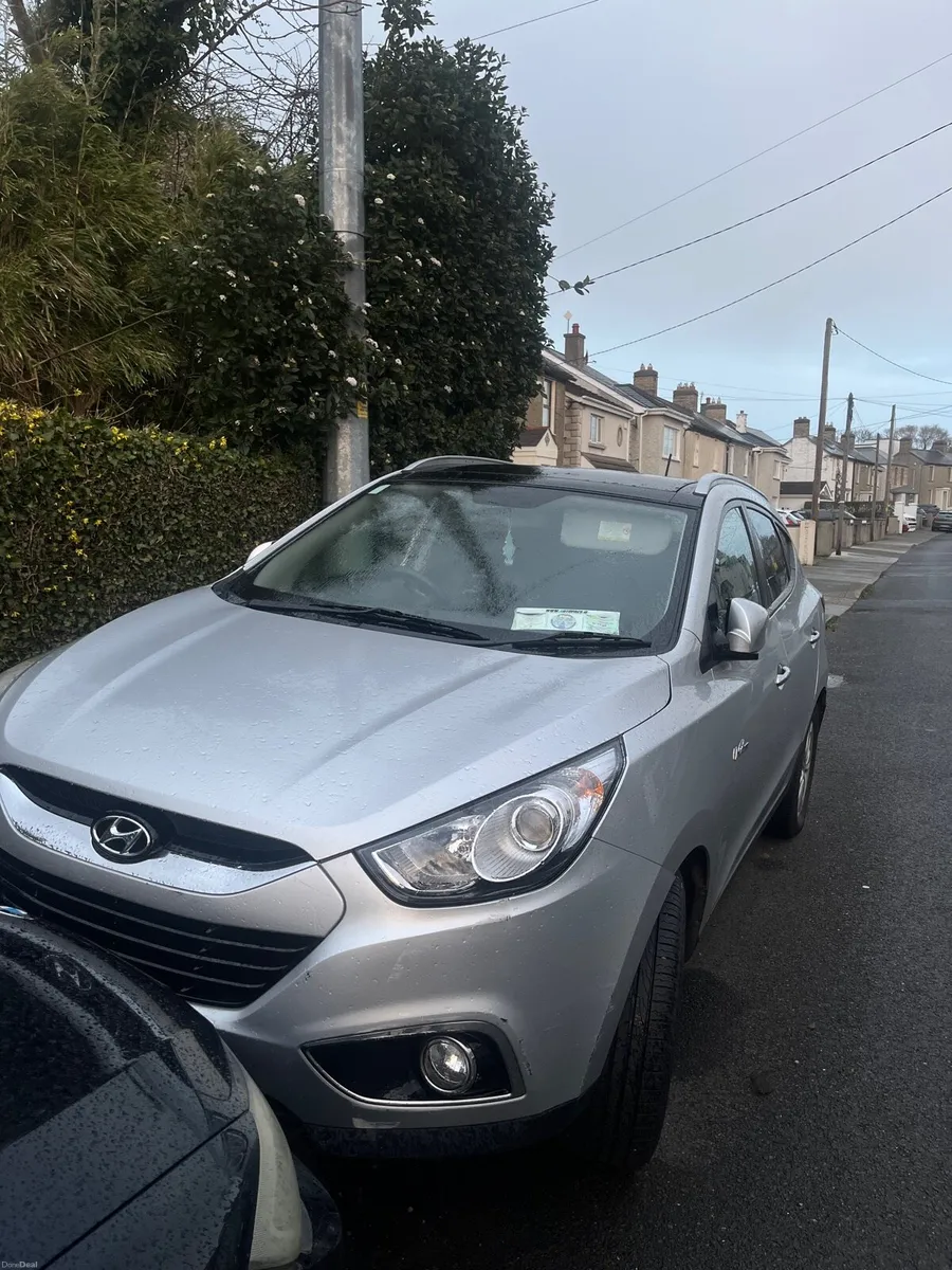 Hyundai ix35 - Image 1
