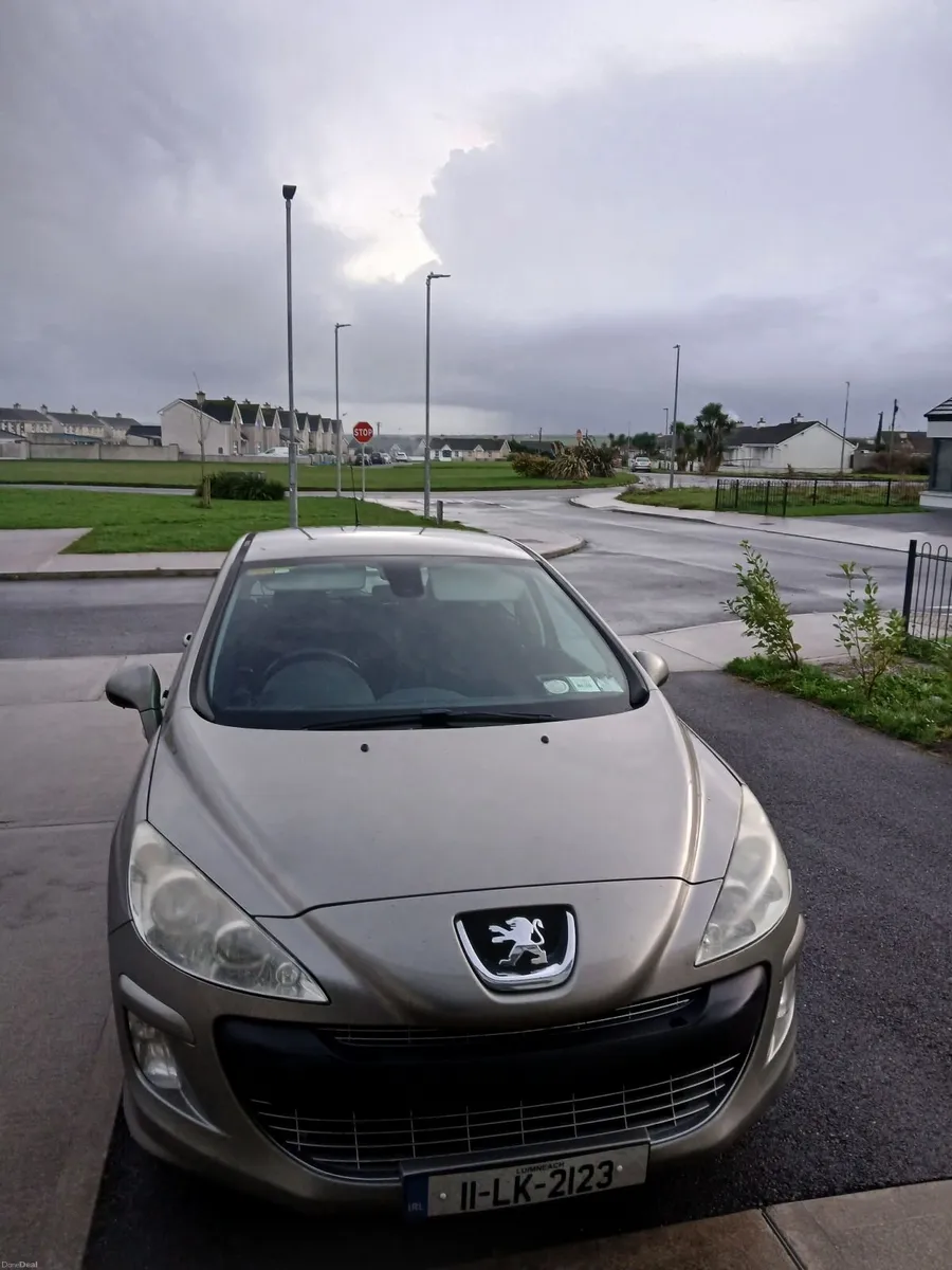 Peugeot 308 2011 - Image 4