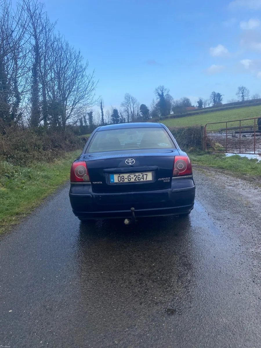 Toyota avensis - Image 4