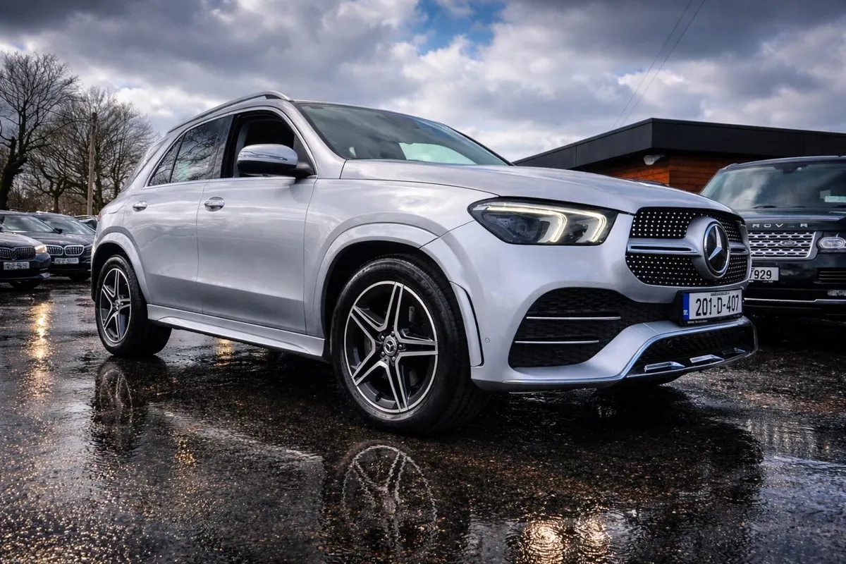 201 MERCEDES GLE300CDI AMG LOW KMS - Image 1