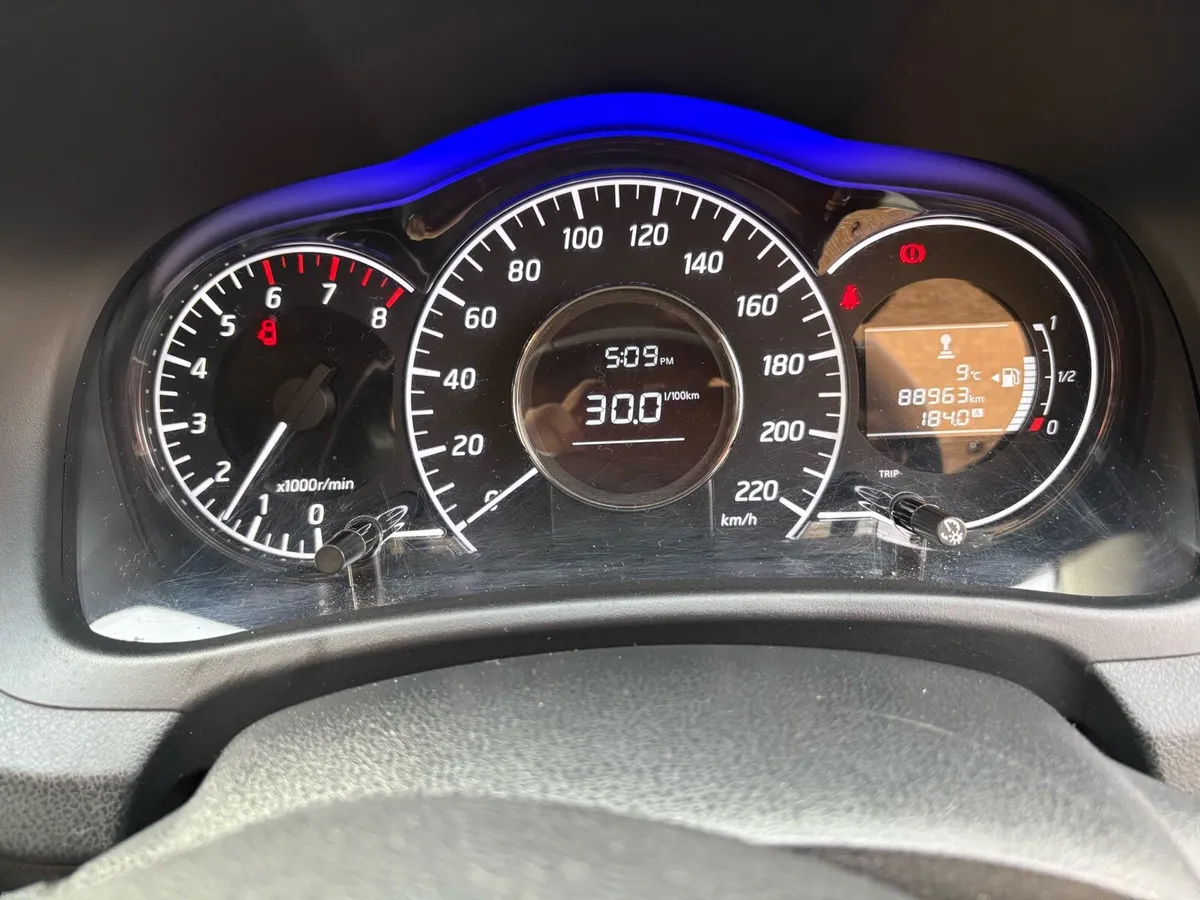 Nissan note - Image 4