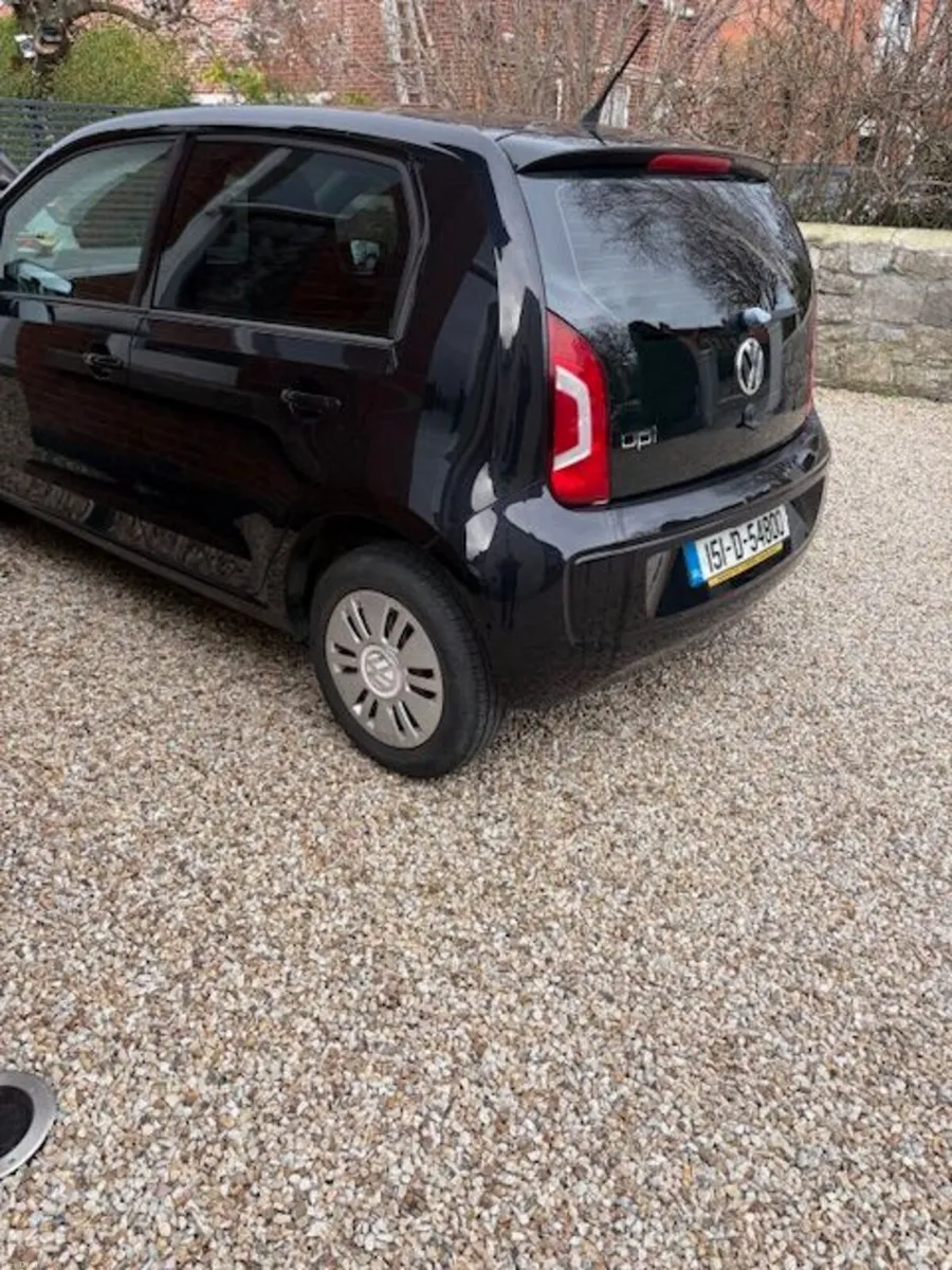 Volkswagen up! 2015 - Image 2