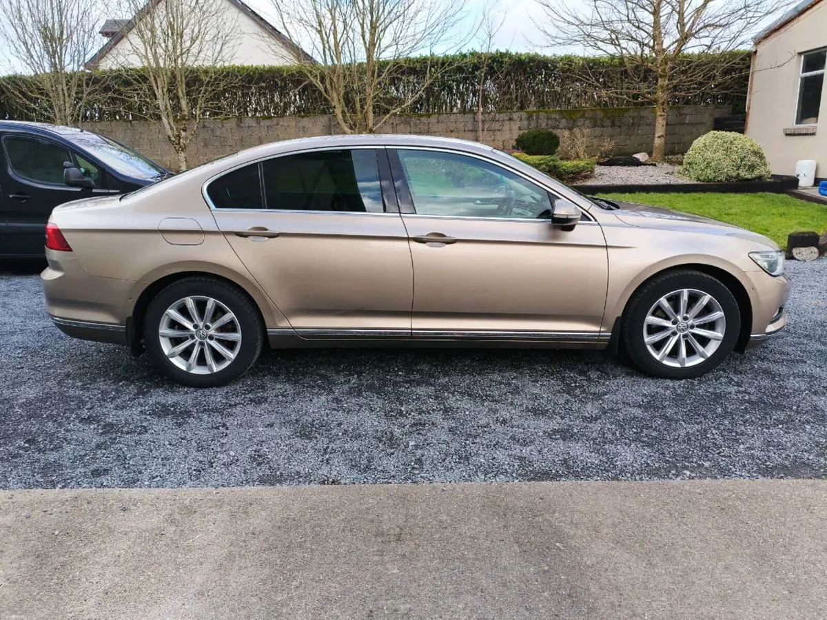VW Passat - Image 2