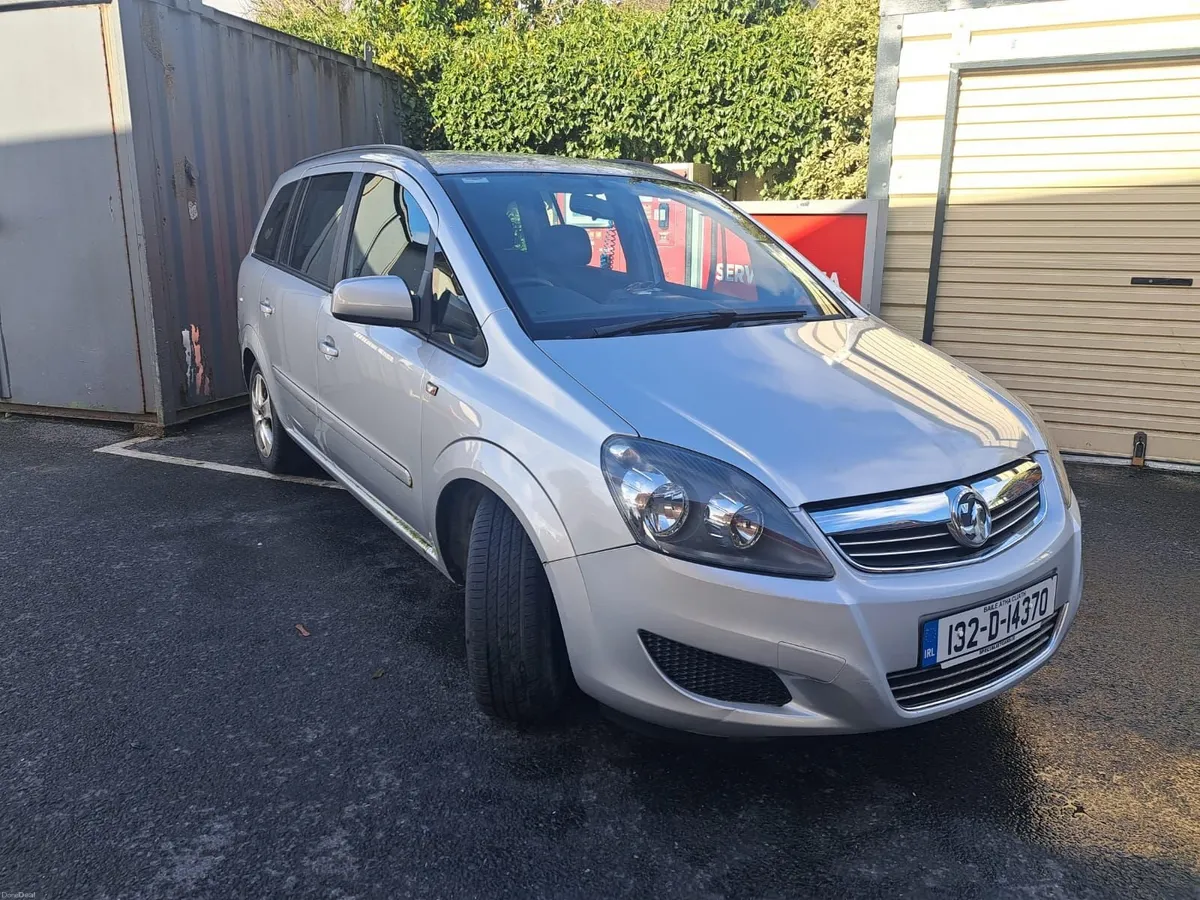 Vauxhall Zafira 2013 - Image 1