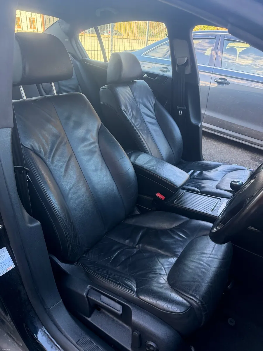 Passat 09 2.0tdi (long test,low miles & taxed) - Image 4