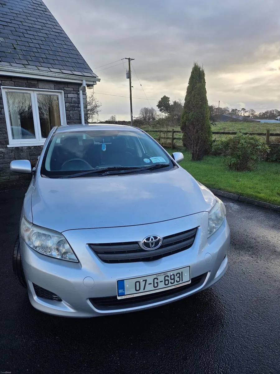 Toyota Corolla 2007 - Image 2