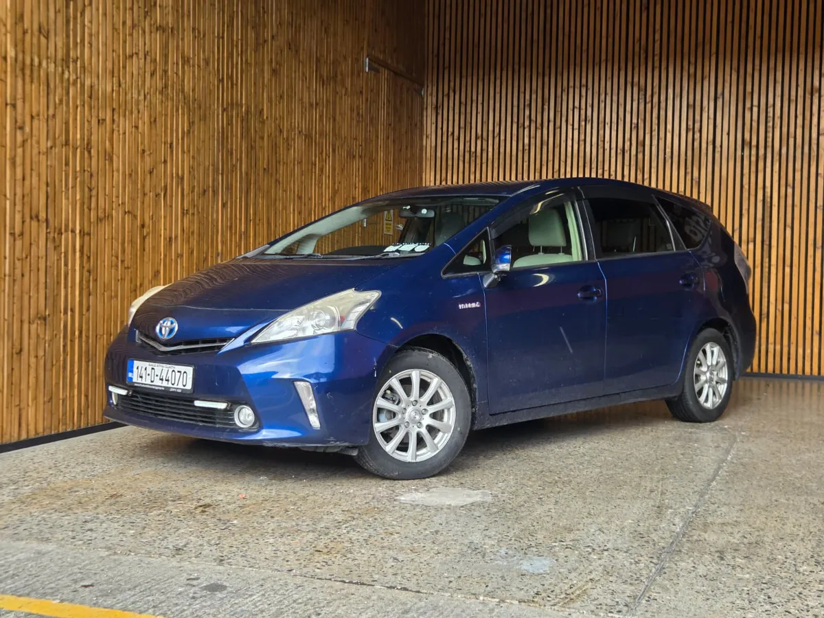 Toyota Prius 2014 - Image 1