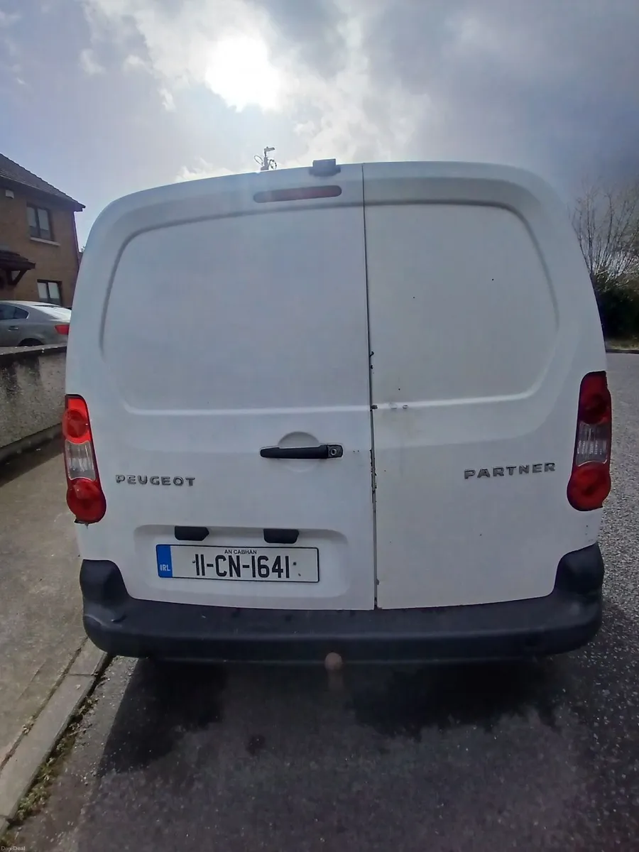 Peugeot Partner 2011 - Image 2