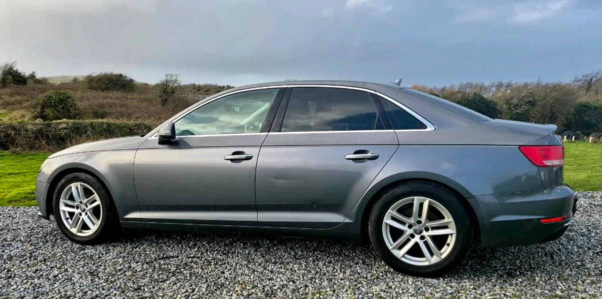 17 Audi A4 2.0ltr tdi SE Ultra - Image 2