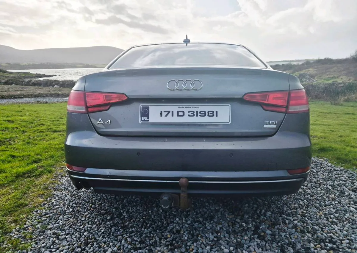17 Audi A4 2.0ltr tdi SE Ultra - Image 4