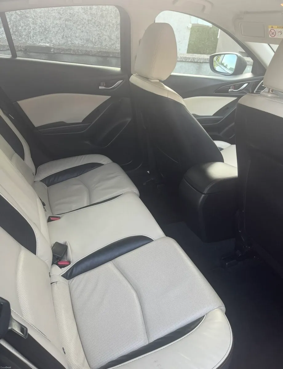 Mazda 3 2015 - Image 3