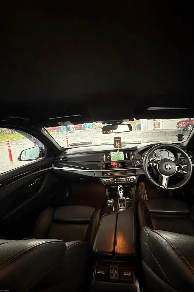 BMW F10 FACELIFT REVERSING CAMERA GENUINE KM - Image 1