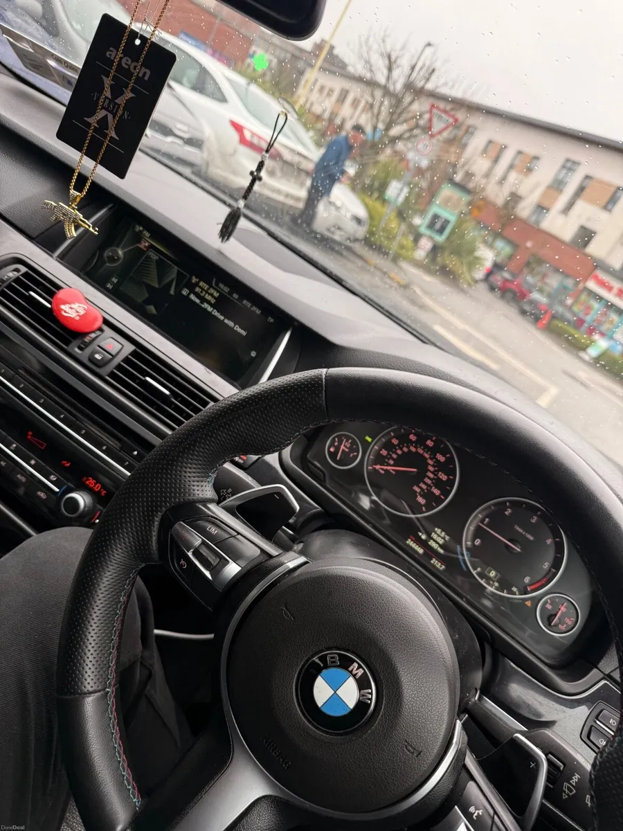 BMW F10 FACELIFT REVERSING CAMERA GENUINE KM - Image 3