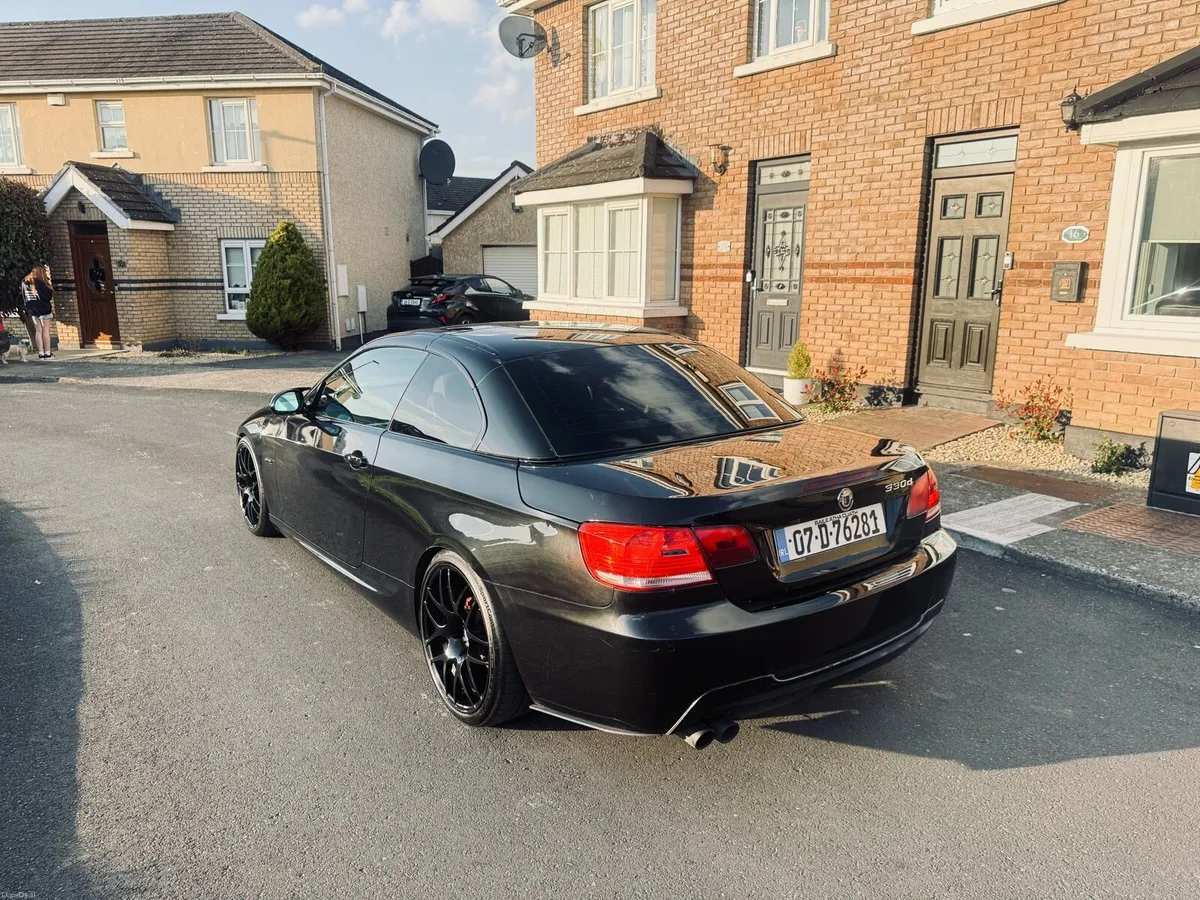 BMW 330d m sport Cabrio - Image 4