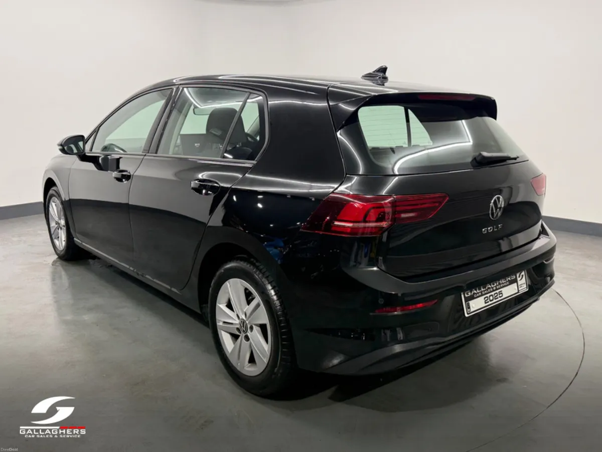 Volkswagen Golf (251) LIFE 1.0 TSI ONLY 1219 MILES - Image 4